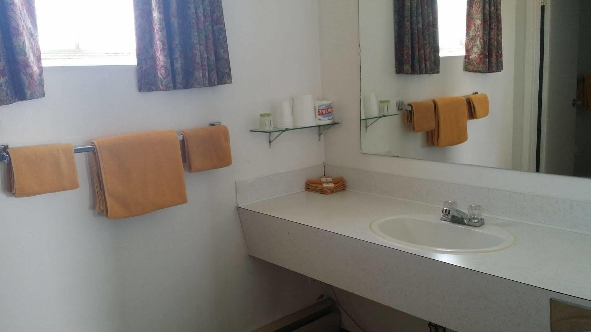 Motel 6-Fort St. John, Bc מראה חיצוני תמונה